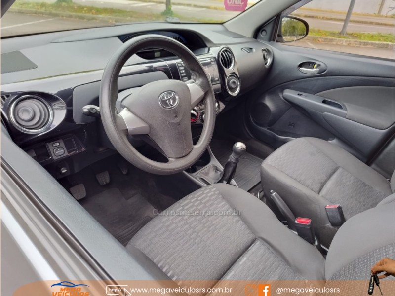 ETIOS 1.5 XS SEDAN 16V FLEX 4P MANUAL - 2014 - BENTO GONçALVES