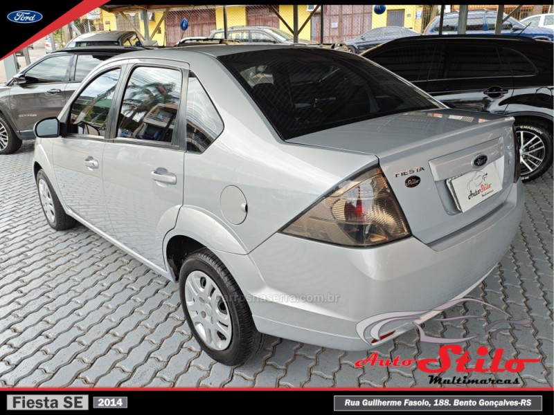 FIESTA 1.6 ROCAM SE SEDAN 8V FLEX 4P MANUAL - 2014 - BENTO GONçALVES