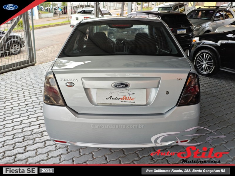 FIESTA 1.6 ROCAM SE SEDAN 8V FLEX 4P MANUAL - 2014 - BENTO GONçALVES