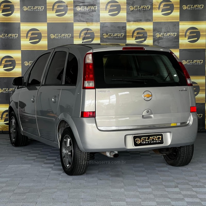 MERIVA 1.8 MPFI 8V GASOLINA 4P MANUAL - 2005 - PORTãO