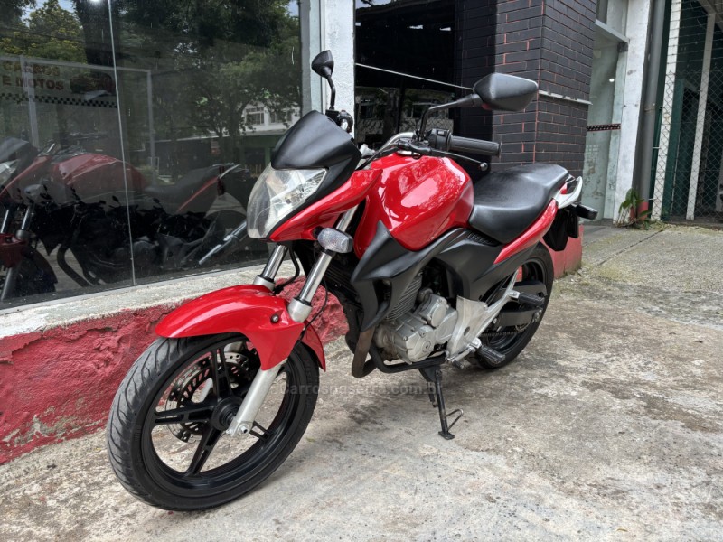 CB 300R  - 2011 - BENTO GONçALVES