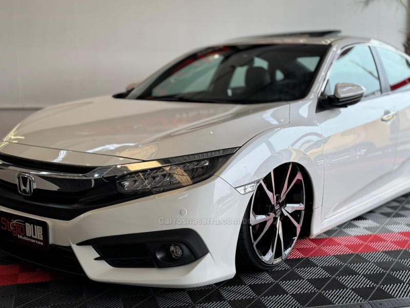 CIVIC 1.5 16V TOURING TURBO GASOLINA 4P AUTOMÁTICO - 2017 - ESTâNCIA VELHA