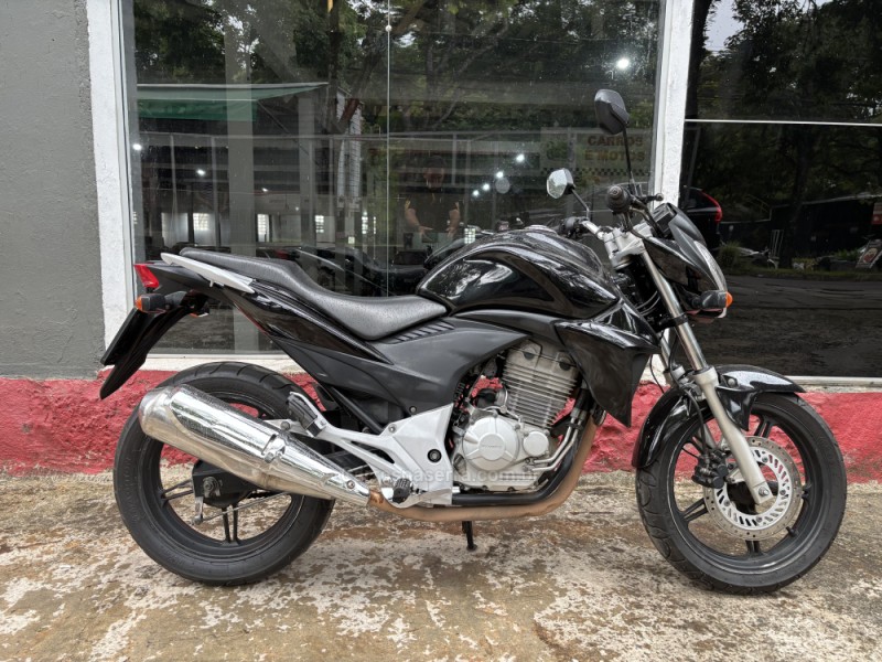 CB 300R  - 2011 - BENTO GONçALVES