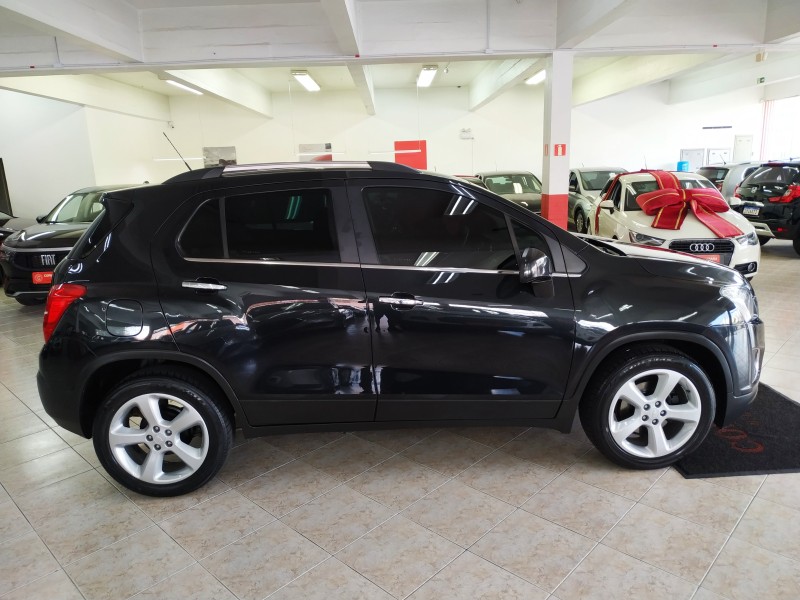 TRACKER 1.8 MPFI LTZ 4X2 16V FLEX 4P AUTOMÁTICO - 2015 - CAXIAS DO SUL