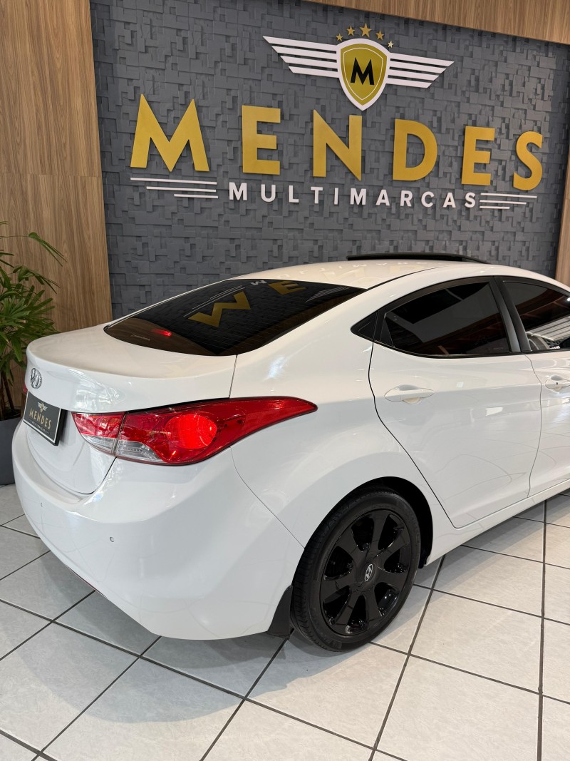 ELANTRA 1.8 GLS 16V GASOLINA 4P AUTOMÁTICO - 2013 - NOVO HAMBURGO