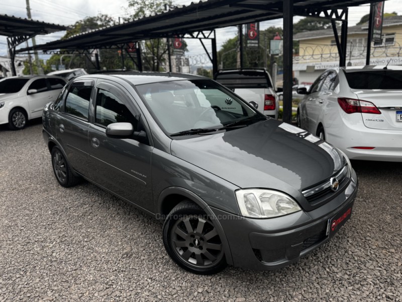 CORSA 1.4 MPFI PREMIUM SEDAN 8V FLEX 4P MANUAL - 2011 - NOVO HAMBURGO