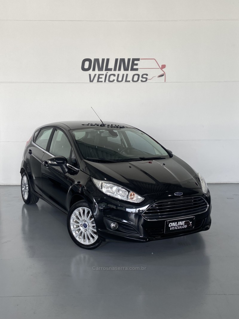 FIESTA 1.6 TITANIUM HATCH 16V FLEX 4P AUTOMÁTICO - 2014 - FARROUPILHA