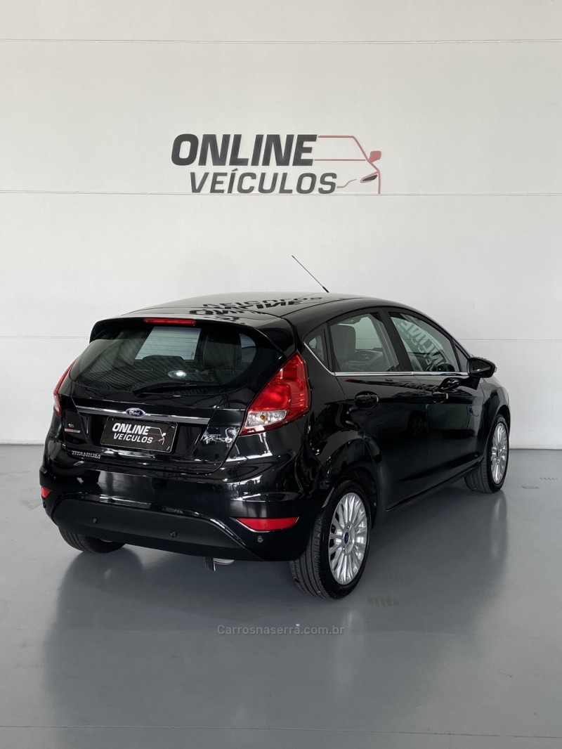 FIESTA 1.6 TITANIUM HATCH 16V FLEX 4P AUTOMÁTICO - 2014 - FARROUPILHA