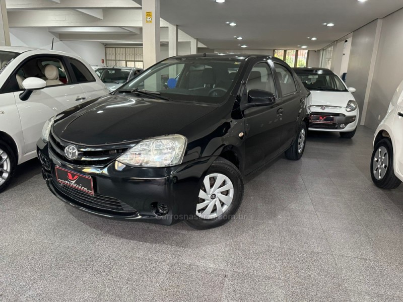 ETIOS 1.5 XS SEDAN 16V FLEX 4P MANUAL