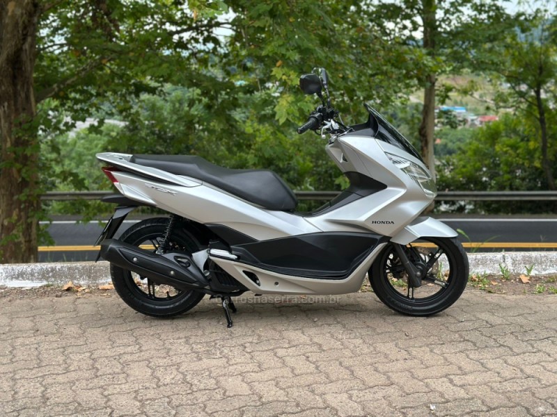 PCX 150 DLX ABS - 2018 - DOIS IRMãOS