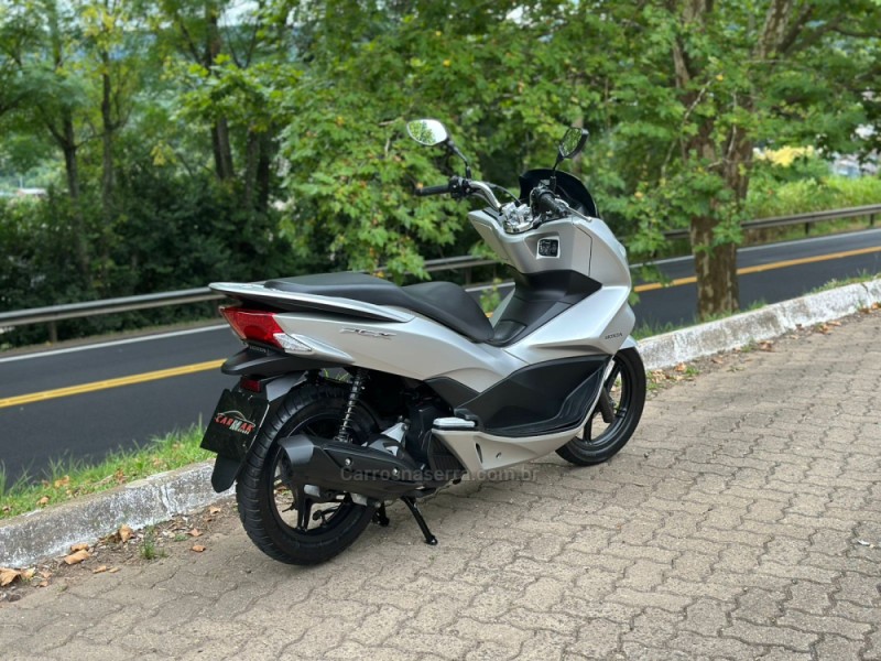 PCX 150 DLX ABS - 2018 - DOIS IRMãOS