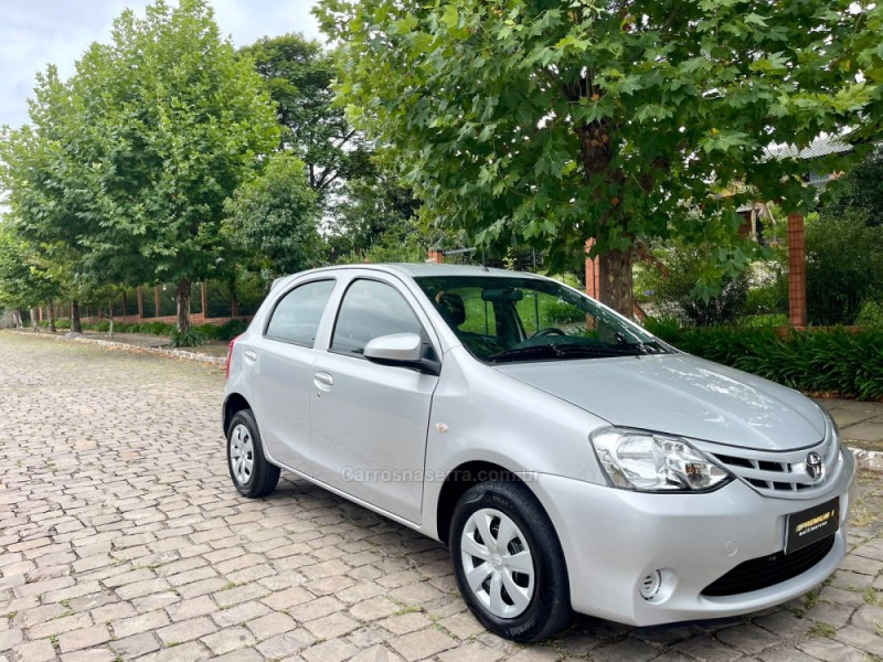 ETIOS 1.3 X 16V FLEX 4P MANUAL - 2015 - BENTO GONçALVES