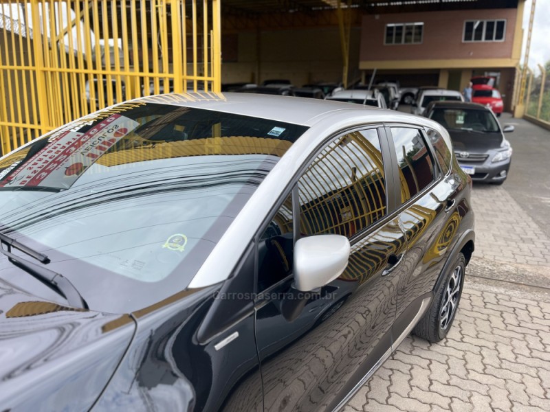 CAPTUR 1.6 16V INTENSE BOSE FLEX 4P AUTOMÁTICO - 2021 - CAXIAS DO SUL