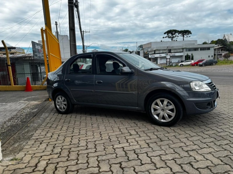 LOGAN 1.0 EXPRESSION 16V FLEX 4P MANUAL - 2013 - CAXIAS DO SUL