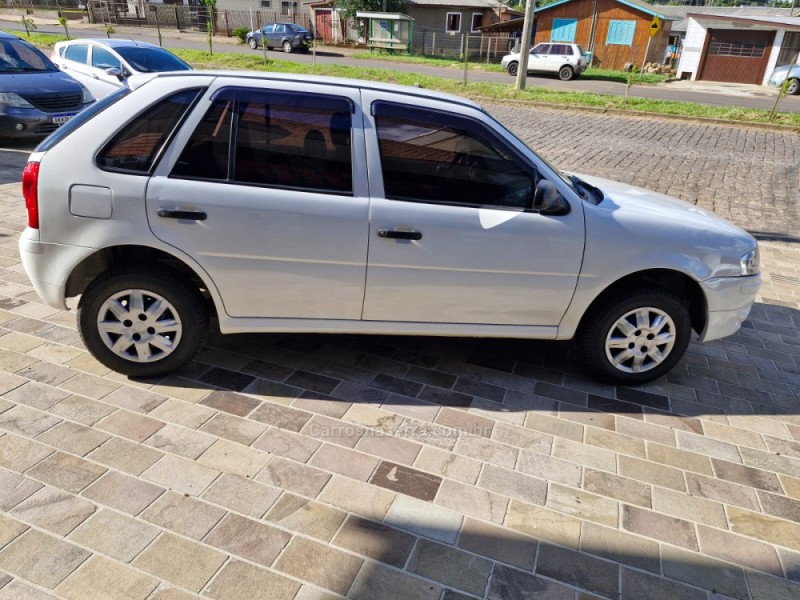 GOL 1.0 8V 25 ANOS TOTALFLEX 5P MANUAL  - 2013 - VACARIA