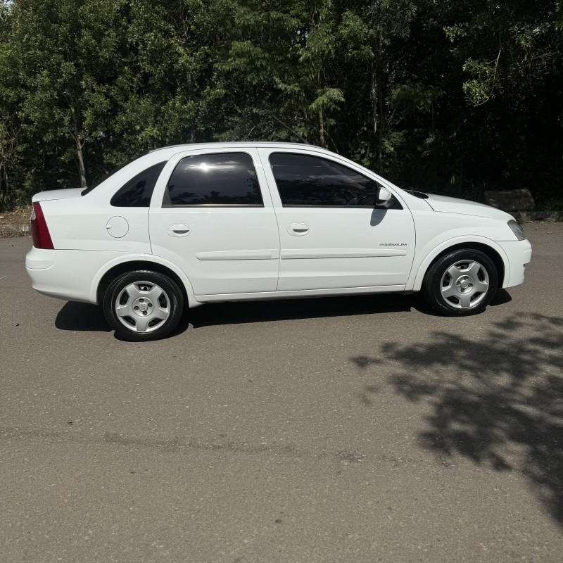 CORSA 1.4 MPFI PREMIUM SEDAN 8V FLEX 4P MANUAL - 2009 - BENTO GONçALVES