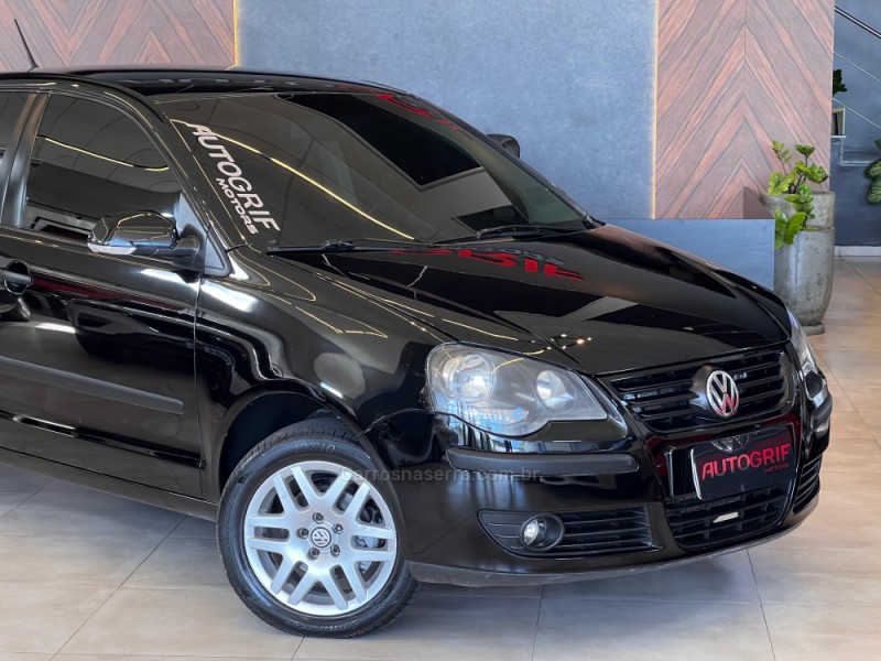 POLO 1.6 MI 8V GASOLINA 4P MANUAL - 2010 - CAMPO BOM