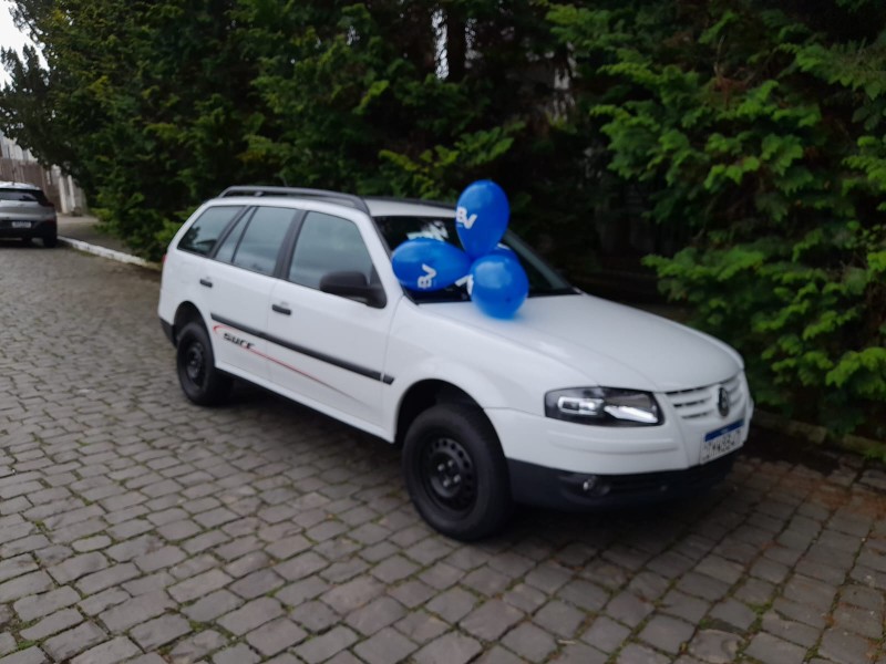 PARATI 1.6 MI 8V FLEX 4P MANUAL G.IV - 2011 - FARROUPILHA