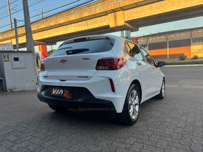 ONIX 1.0 PREMIER II 12V TURBO FLEX 4P AUTOMÁTICO - 2022 - NOVO HAMBURGO