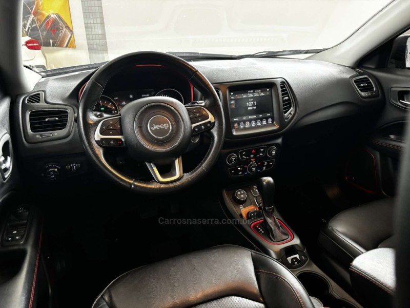 COMPASS 2.0 TRAILHAWK TD350 TURBO DIESEL 4X4 4P AUTOMÁTICO - 2020 - PORTO ALEGRE