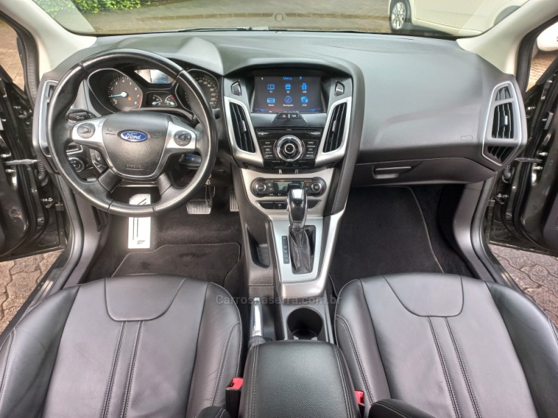 FOCUS 2.0 SE PLUS SEDAN 16V FLEX 4P AUTOMÁTICO - 2015 - CAXIAS DO SUL