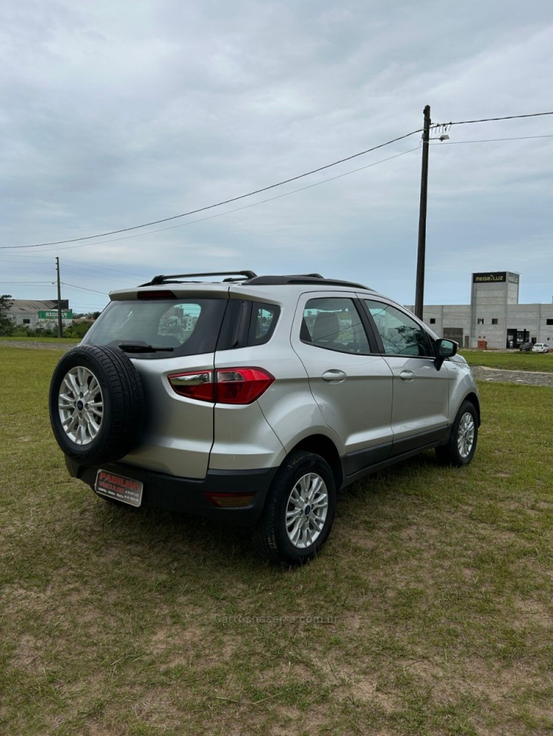 ECOSPORT 1.6 SE 16V FLEX 4P MANUAL - 2016 - SOMBRIO