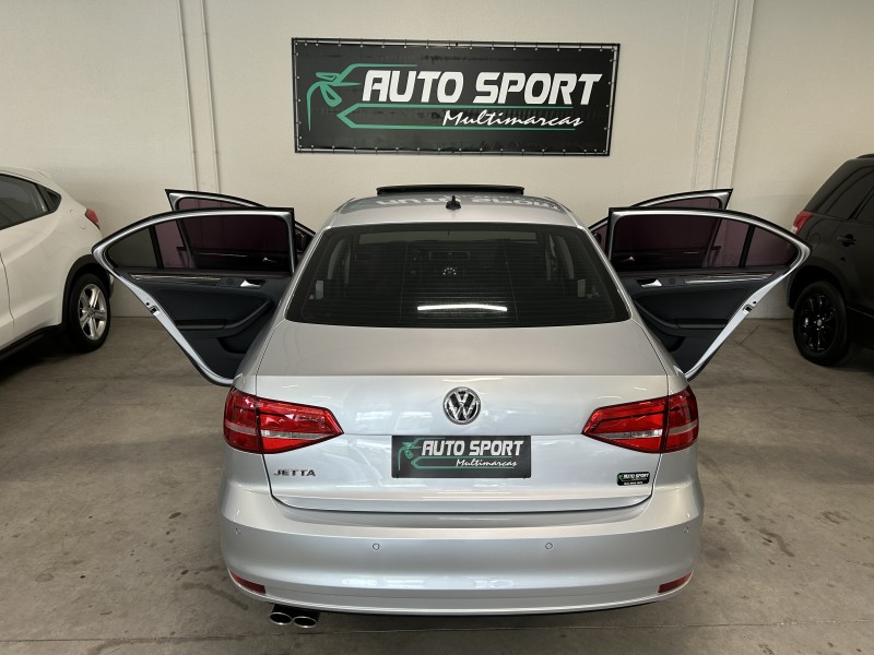 JETTA 2.0 COMFORTLINE FLEX 4P TIPTRONIC - 2015 - CAXIAS DO SUL