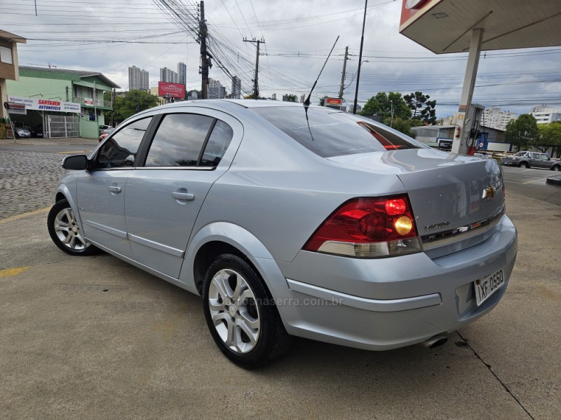 VECTRA 2.0 MPFI ELEGANCE 8V 140CV FLEX 4P MANUAL - 2010 - CAXIAS DO SUL