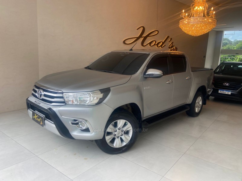 HILUX 3.0 SRV 4X4 CD 16V TURBO INTERCOOLER DIESEL 4P AUTOMÁTICO - 2018 - CANELA