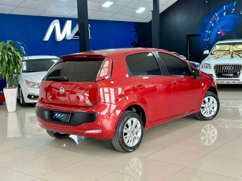 PUNTO 1.4 ATTRACTIVE ITALIA 8V FLEX 4P MANUAL - 2016 - ESTâNCIA VELHA