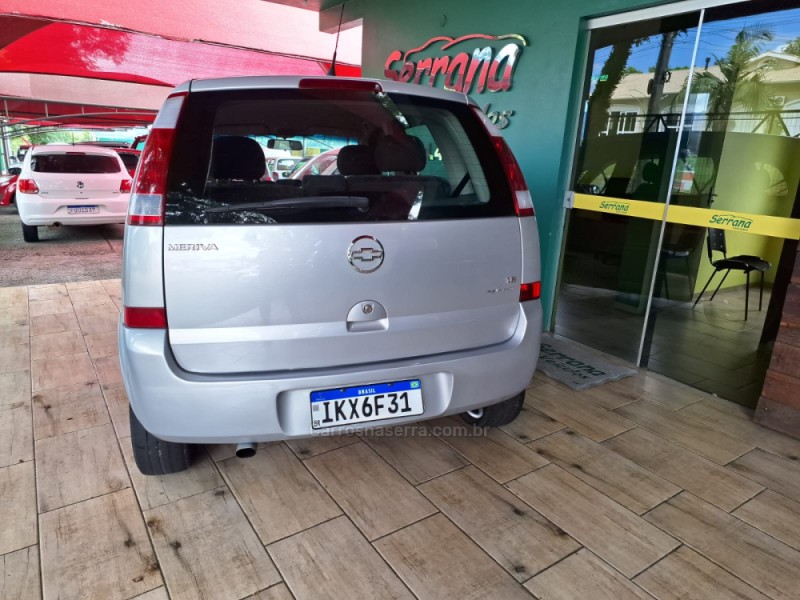 MERIVA 1.8 MPFI 8V GASOLINA 4P MANUAL - 2003 - DOIS IRMãOS