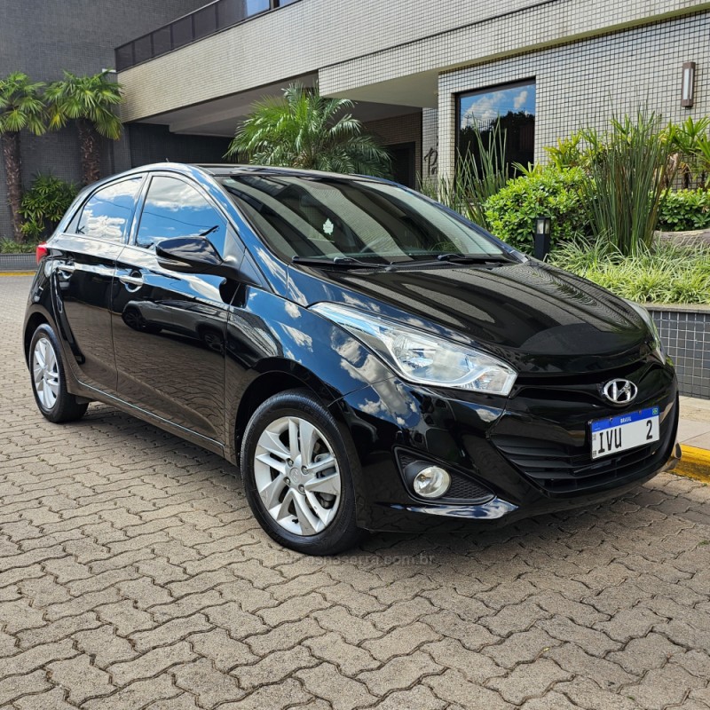 HB20 1.6 PREMIUM 16V FLEX 4P AUTOMÁTICO - 2015 - BENTO GONçALVES