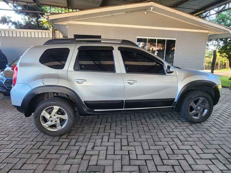 DUSTER 2.0 DYNAMIQUE 4X4 16V FLEX 4P MANUAL - 2013 - CAXIAS DO SUL