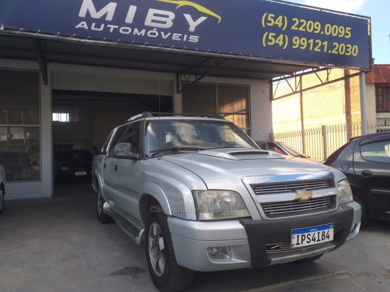 S10 2.4 MPFI EXECUTIVE 4X2 CD 8V FLEX 4P MANUAL - 2009 - CAXIAS DO SUL