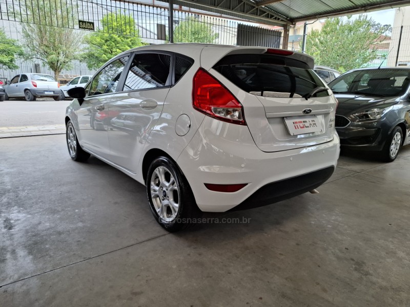 FIESTA 1.5 SE HATCH 16V FLEX 4P MANUAL - 2015 - GARIBALDI