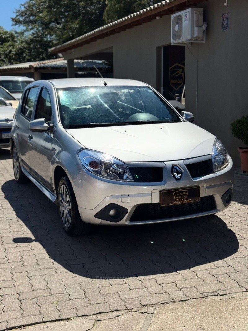 SANDERO 1.6 EXPRESSION 16V FLEX 4P MANUAL