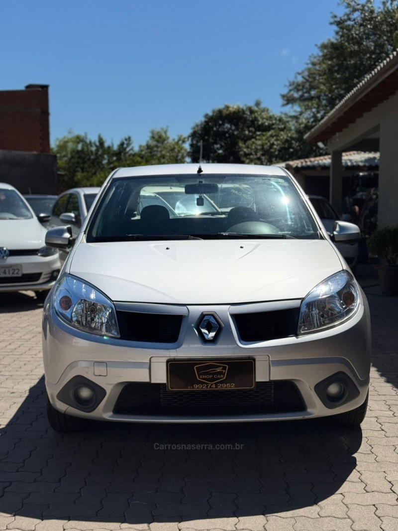 SANDERO 1.6 EXPRESSION 16V FLEX 4P MANUAL - 2011 - MONTENEGRO