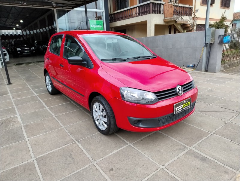 FOX 1.0 MI 8V FLEX 4P MANUAL - 2011 - VACARIA