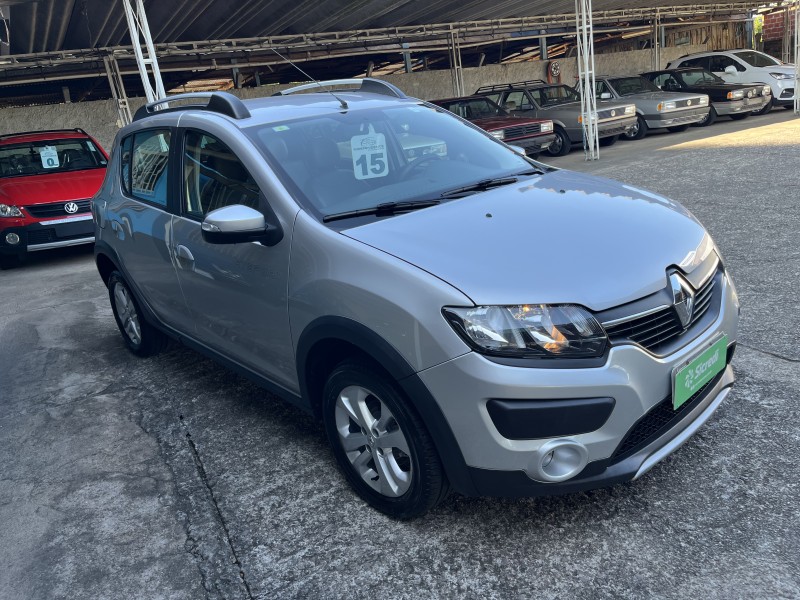 SANDERO 1.6 STEPWAY 8V FLEX 4P MANUAL - 2015 - GARIBALDI