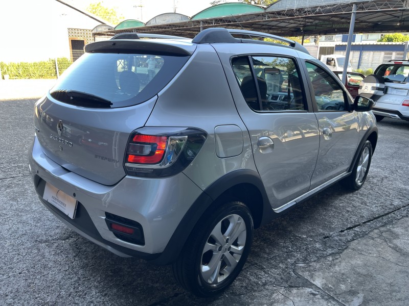 SANDERO 1.6 STEPWAY 8V FLEX 4P MANUAL - 2015 - GARIBALDI