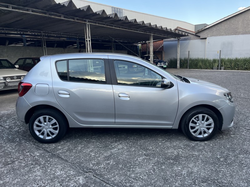 SANDERO 1.6 EXPRESSION 8V FLEX 4P MANUAL - 2015 - GARIBALDI