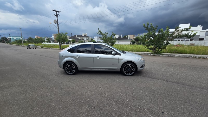 FOCUS 2.0 TITANIUM HATCH 16V FLEX 4P MANUAL - 2011 - BENTO GONçALVES