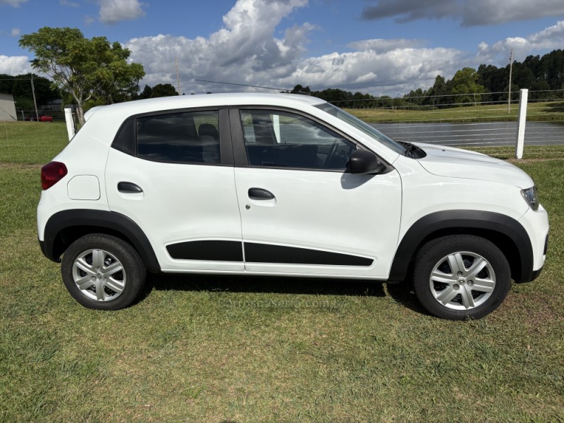 KWID 1.0 12V SCE FLEX ZEN MANUAL - 2020 - FARROUPILHA