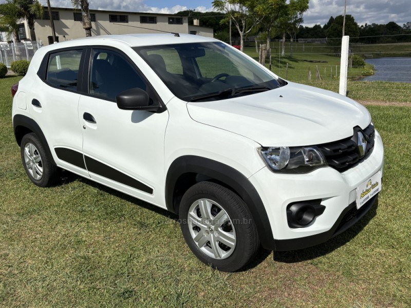 KWID 1.0 12V SCE FLEX ZEN MANUAL - 2020 - FARROUPILHA