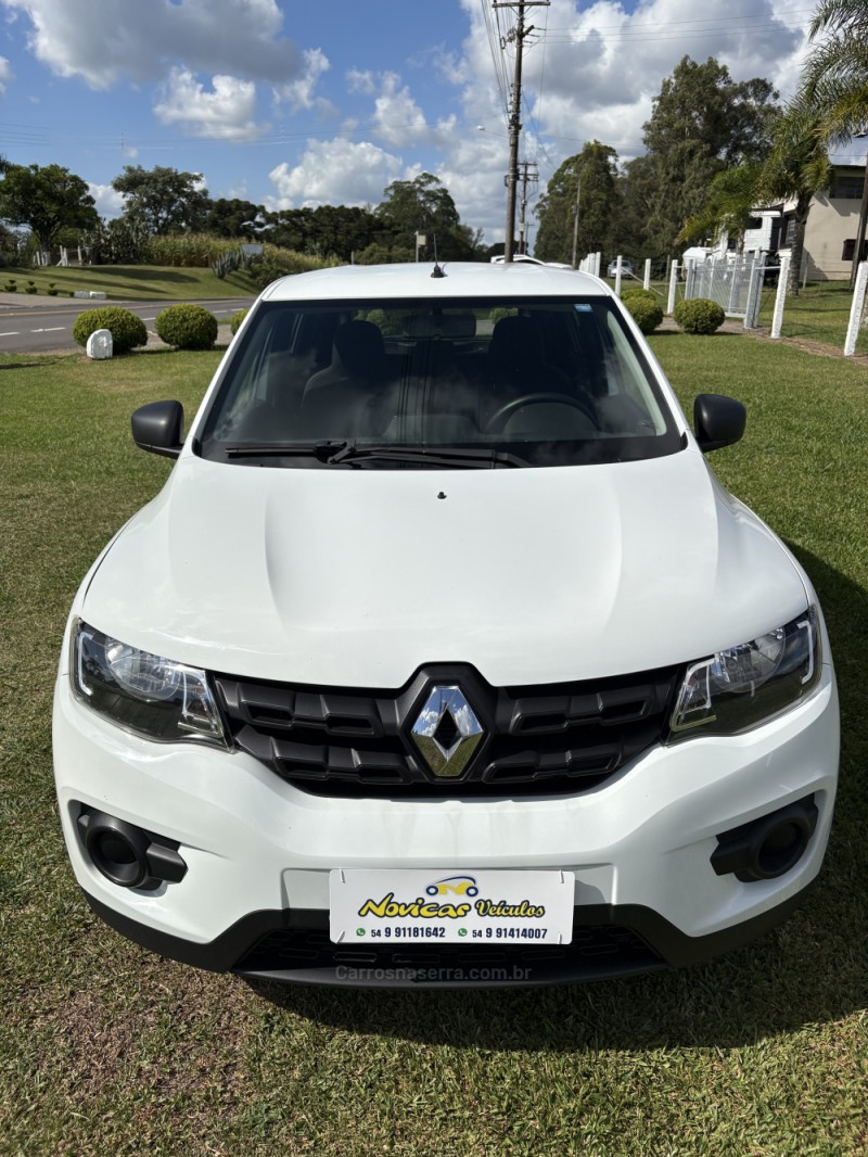 KWID 1.0 12V SCE FLEX ZEN MANUAL - 2020 - FARROUPILHA