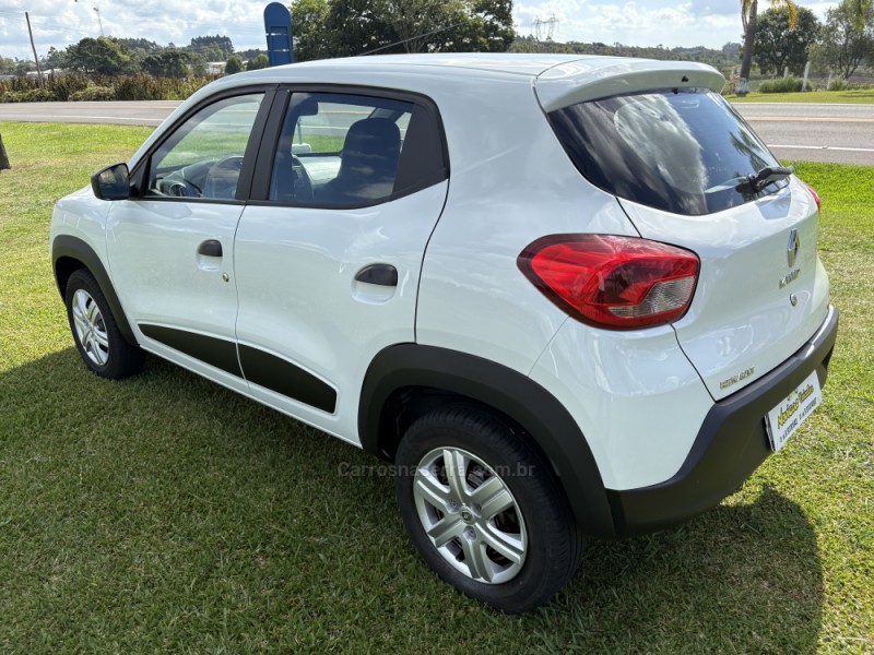 KWID 1.0 12V SCE FLEX ZEN MANUAL - 2020 - FARROUPILHA