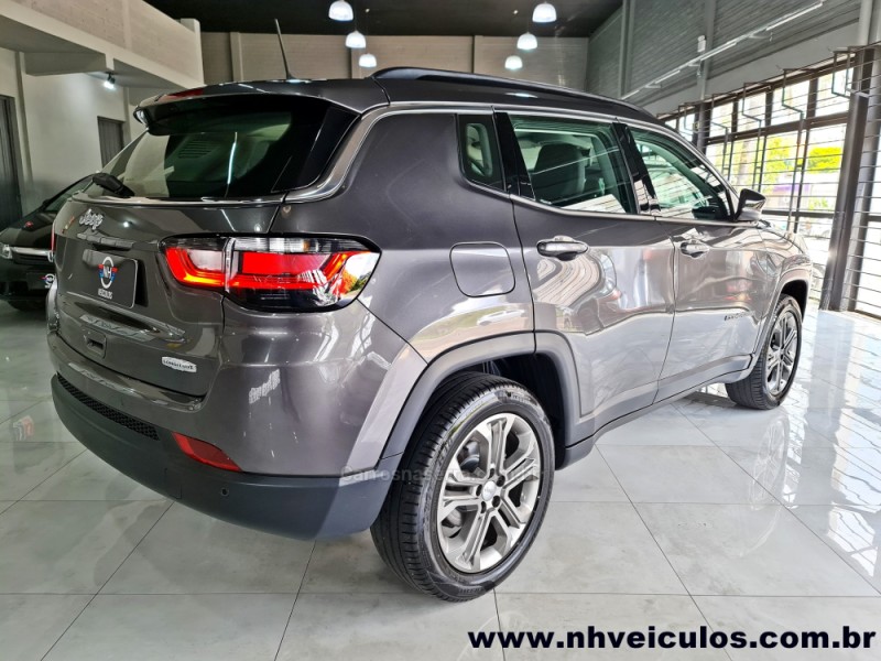 COMPASS 1.3 LONGITUDE T270 16V TURBO 4X2 FLEX 4P AUTOMÁTICO - 2023 - NOVO HAMBURGO