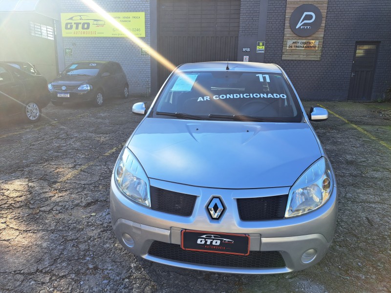 SANDERO 1.6 EXPRESSION 8V FLEX 4P MANUAL - 2011 - FARROUPILHA