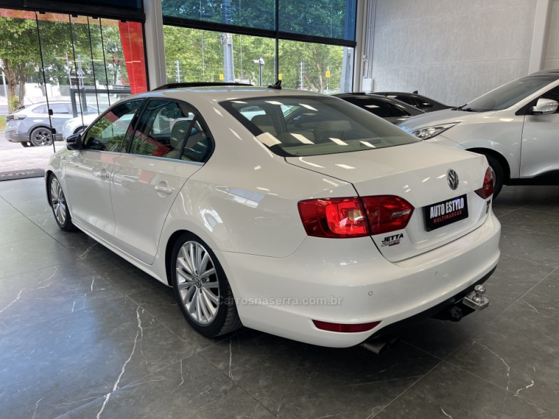 JETTA 2.0 TSI HIGHLINE 200CV GASOLINA 4P TIPTRONIC - 2012 - ESTâNCIA VELHA