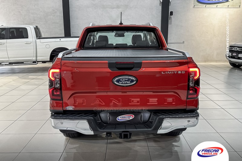 RANGER 3.2 LIMITED PLUS 4X4 CD 20V DIESEL 4P AUTOMÁTICO - 2024 - SARANDI